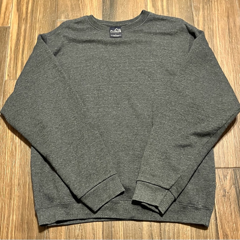 Pluma Outdoors Gray Sweatshirt Adult Size‎ Large Vintage